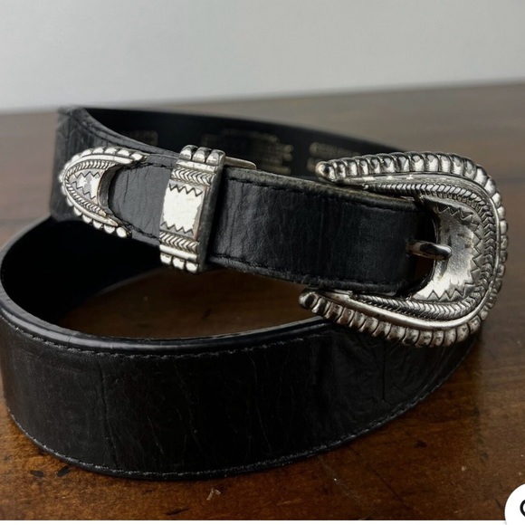 Black Leather Belt with Silver Buckle - Picture 5 of 6